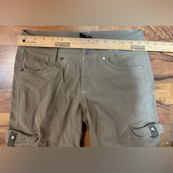 KÜHL Women’s Cargo Pants 👖
Size 2 Regular – Khaki - Picture 3 of 8
